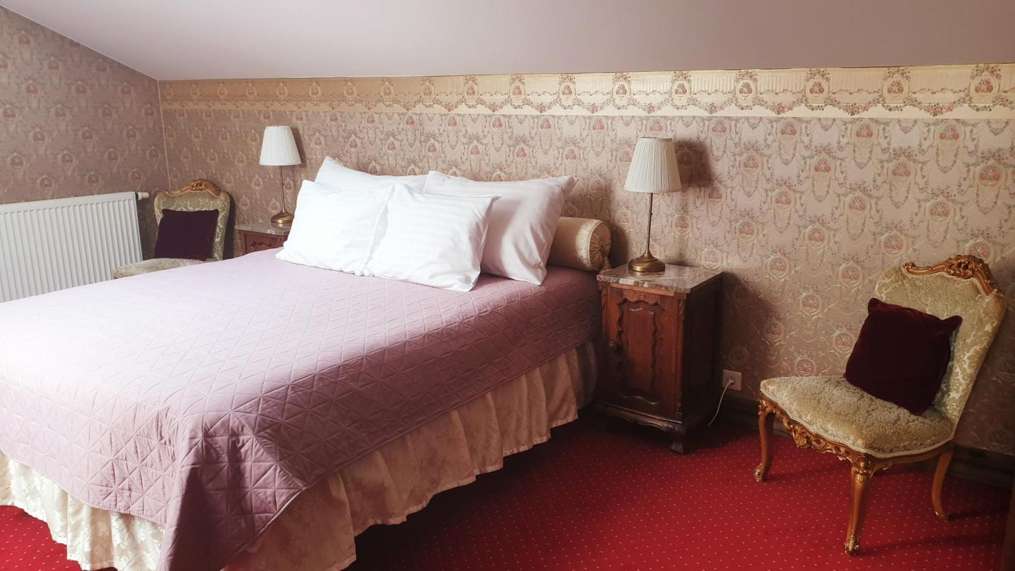 St. Peterburg Otel Pärnu Dış mekan fotoğraf