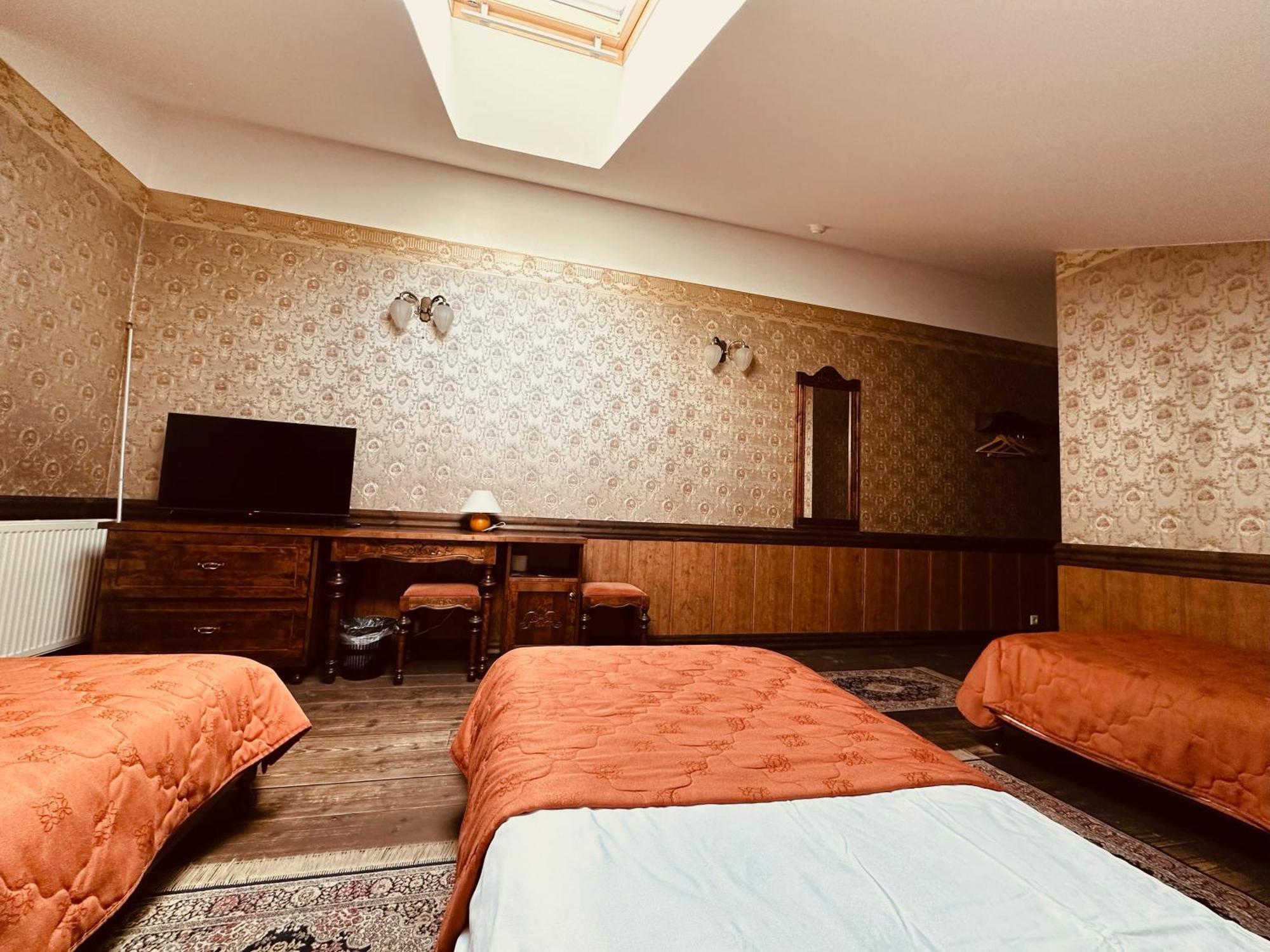 St. Peterburg Otel Pärnu Dış mekan fotoğraf