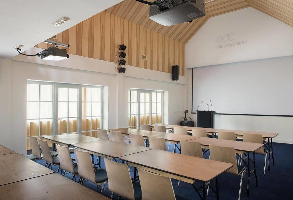St. Peterburg Otel Pärnu Dış mekan fotoğraf